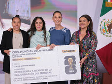 Alianza federal y local: El emotivo premio de Claudia Sheinbaum y Clara Brugada a las reinas de las dominadas