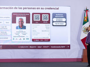 Autoridades federales presentan el diseño oficial de la nueva Credencial del Servicio Universal de Salud, la cual incluirá códigos QR para validar la vigencia de derechos y ubicación de clínicas en tiempo real.