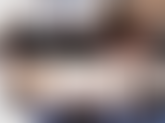 Representantes del Gobierno de México y Moderna durante la firma del convenio para la producción local de vacunas de ARN mensajero.