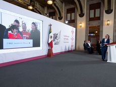 Entrega de llaves a derechohabientes en Tuxtla Gutiérrez como parte del compromiso de Prosperidad Compartida para el sureste mexicano.