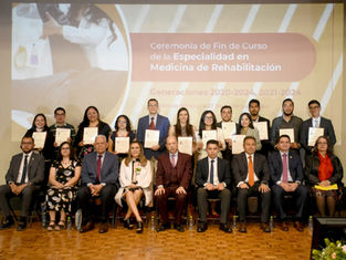 En esta administración, espacios para estudiar especialidad médica aumentaron más de 100%