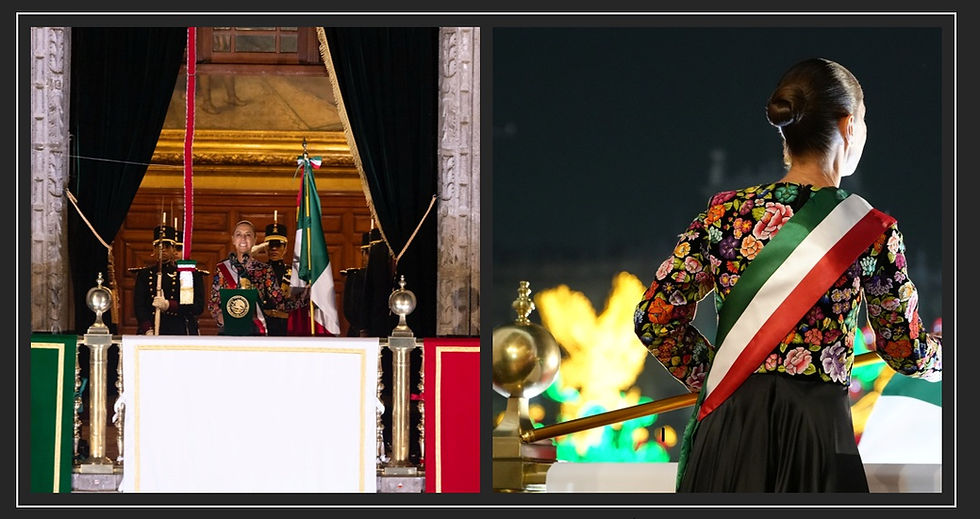 La presidenta Claudia Sheinbaum Pardo de espaldas ondeando la Bandera Nacional, luciente de un traje negro con bordados florales multicolores y la banda presidencial desde el balcón central de Palacio Nacional.