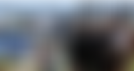 La Presidenta Claudia Sheinbaum Pardo y el Gobernador Julio Menchaca Salazar durante la develación de la placa inaugural en la Ciudad Deportiva de Alto Rendimiento en Pachuca, donde supervisaron las instalaciones que albergarán más de 20 disciplinas olímpicas.