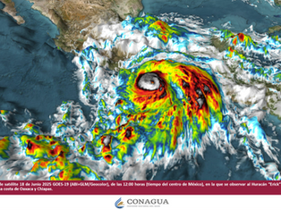 México se Moviliza: Preparativos Urgentes en Oaxaca y Guerrero Ante el Impacto de "Erick"