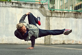 breakdancer