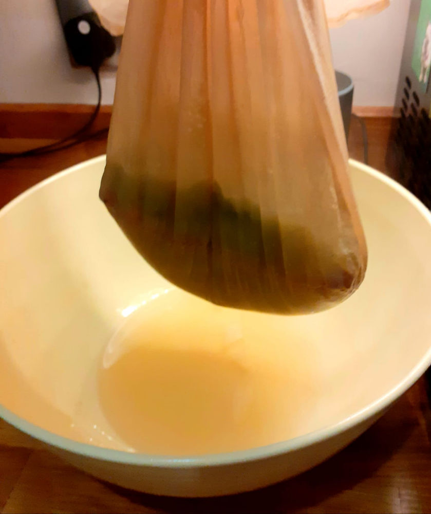 Homemade Apple and Mint Jelly Recipe