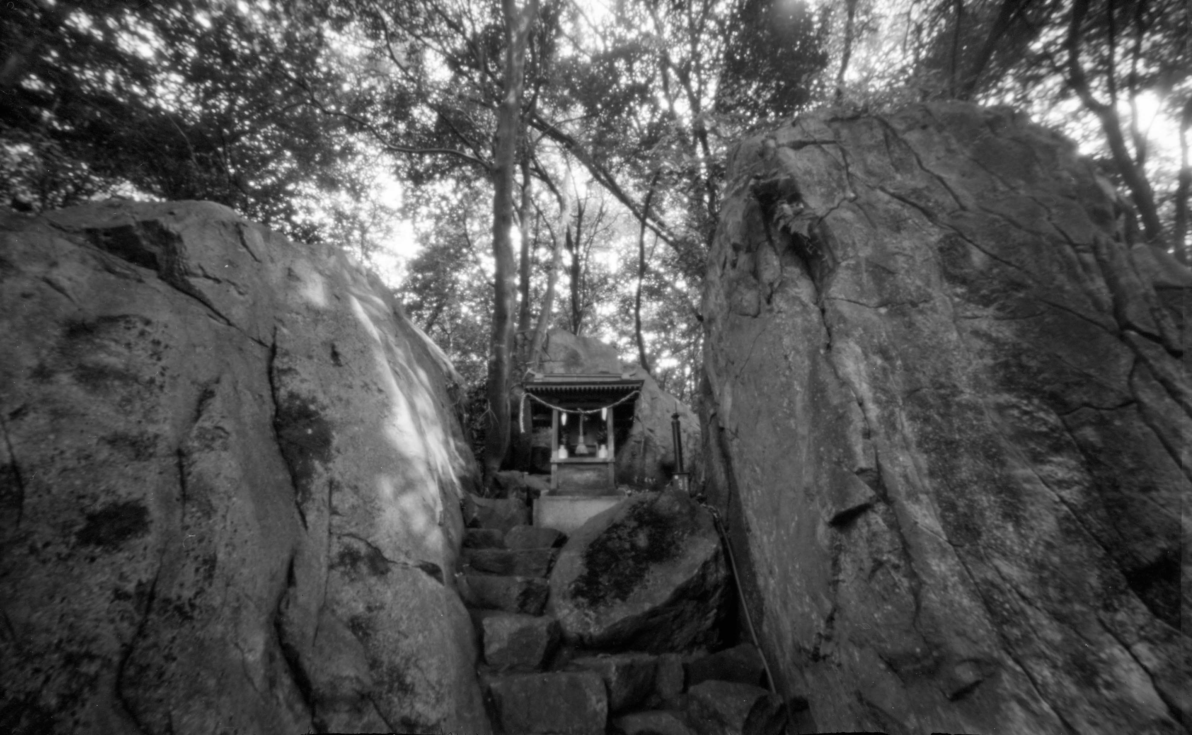 東近江の船岡山麓の阿賀神社。