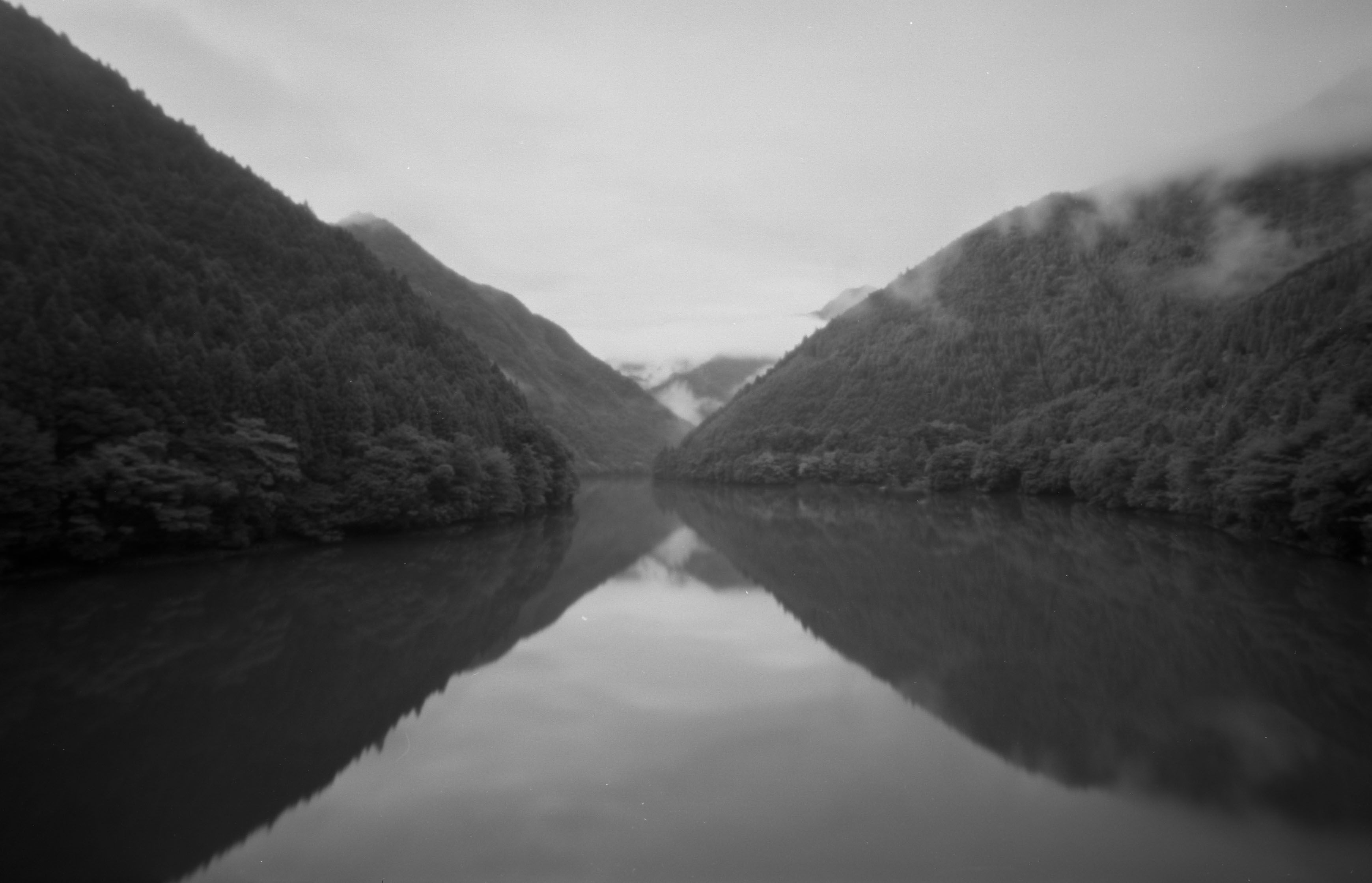 北山川 七色貯水池