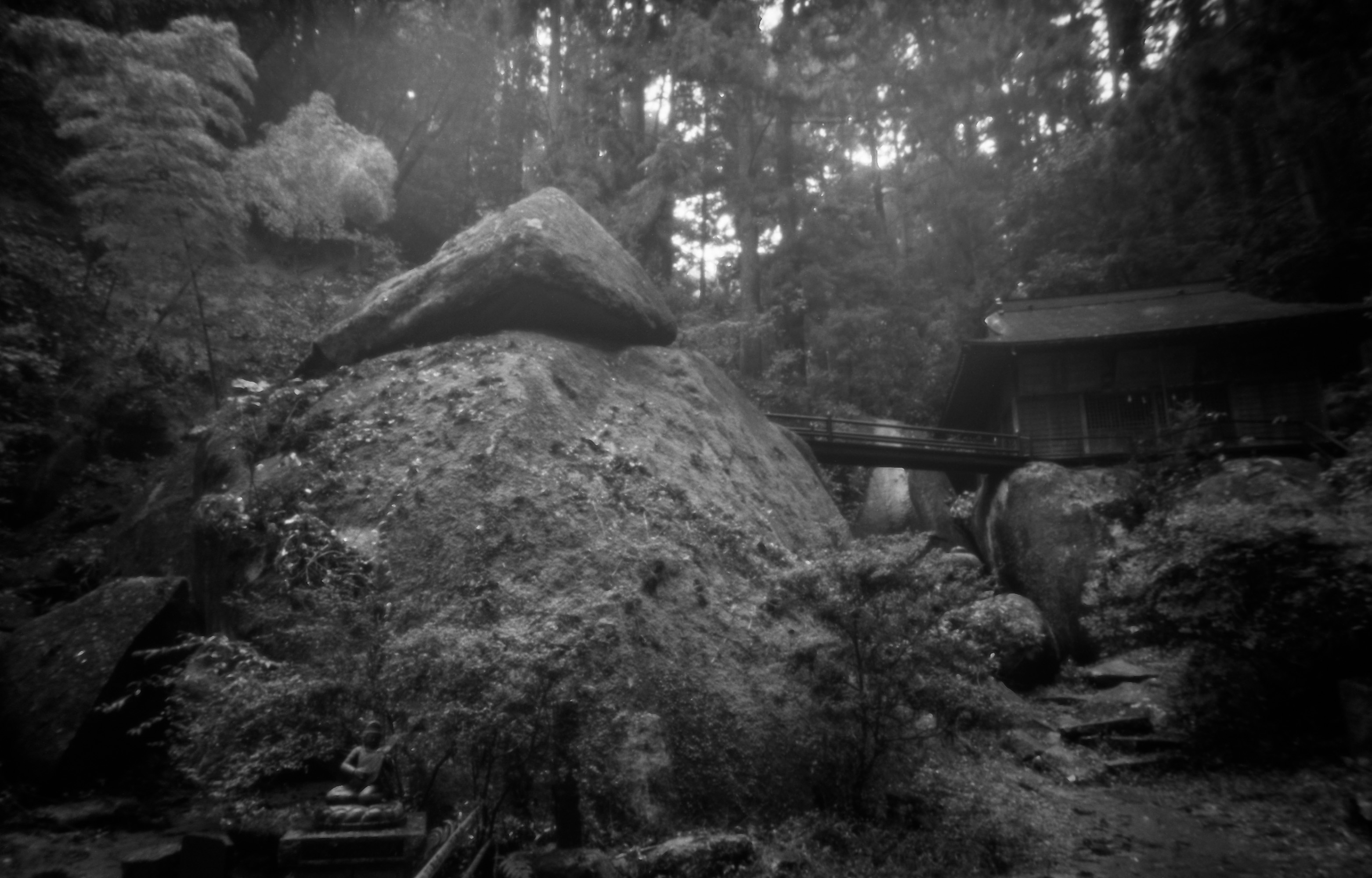 名草厳島神社