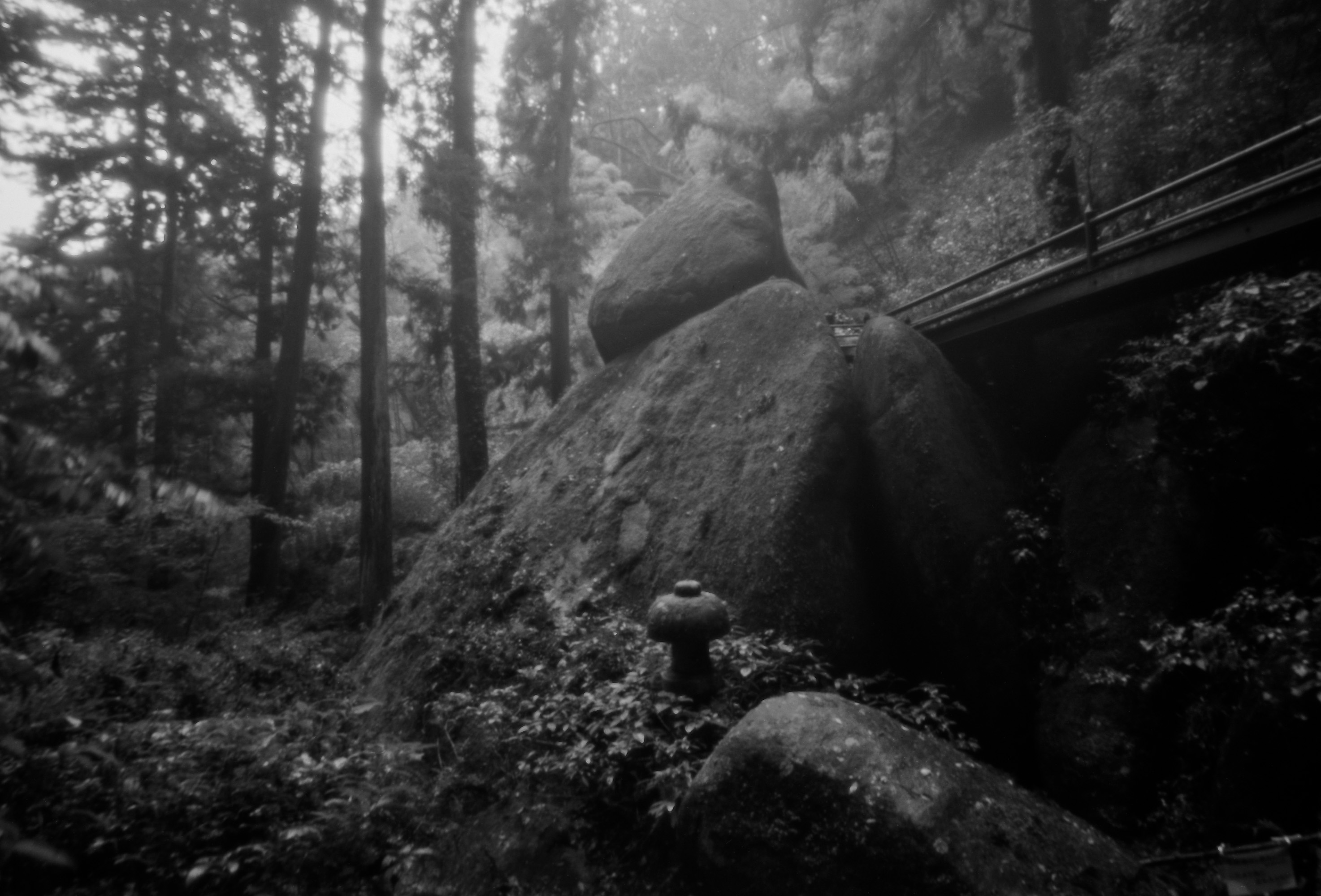 名草厳島神社