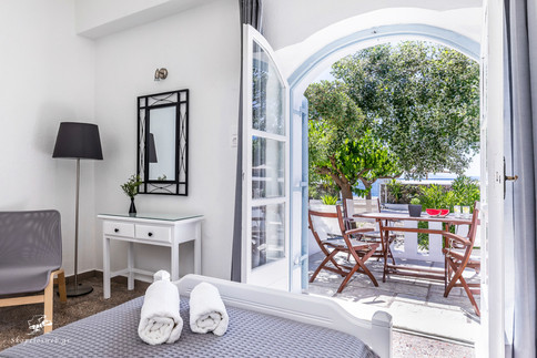 psarrianosbeachfrontapartments25jpg