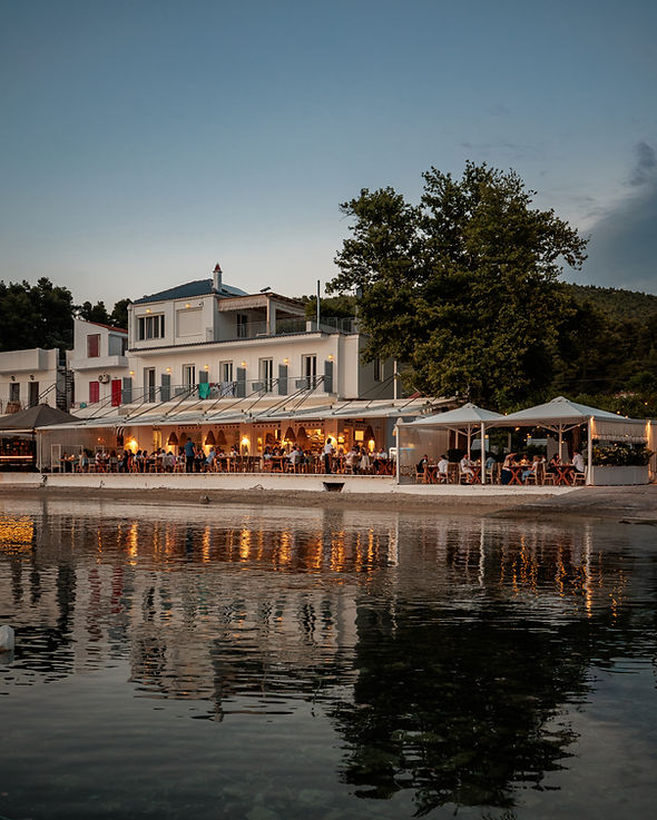 koralirestaurantskopelos - 9.jpeg