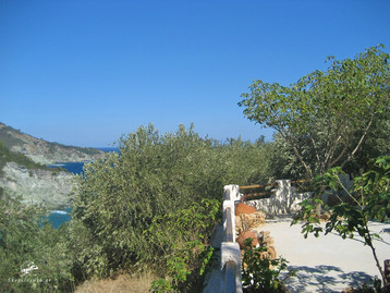 kastricottagegreeceskopelos09.jpg