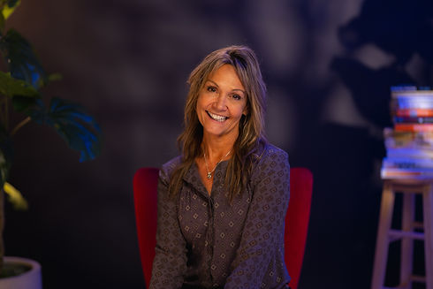 sandra adams headshot 2