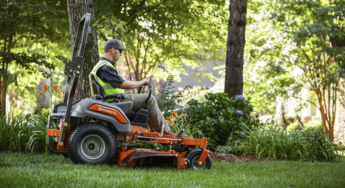 Zero-Turn Lawn Mowers | Lake Holcombe Sales