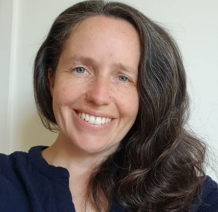 Claire H Profile Photo.jpeg