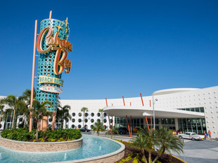 Resort Spotlight: Cabana Bay Beach Resort