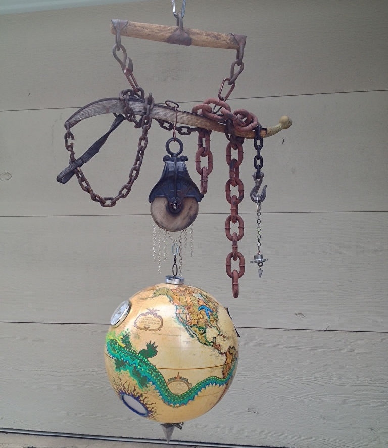 ONE LIZARD GLOBE MOBILE.jpg