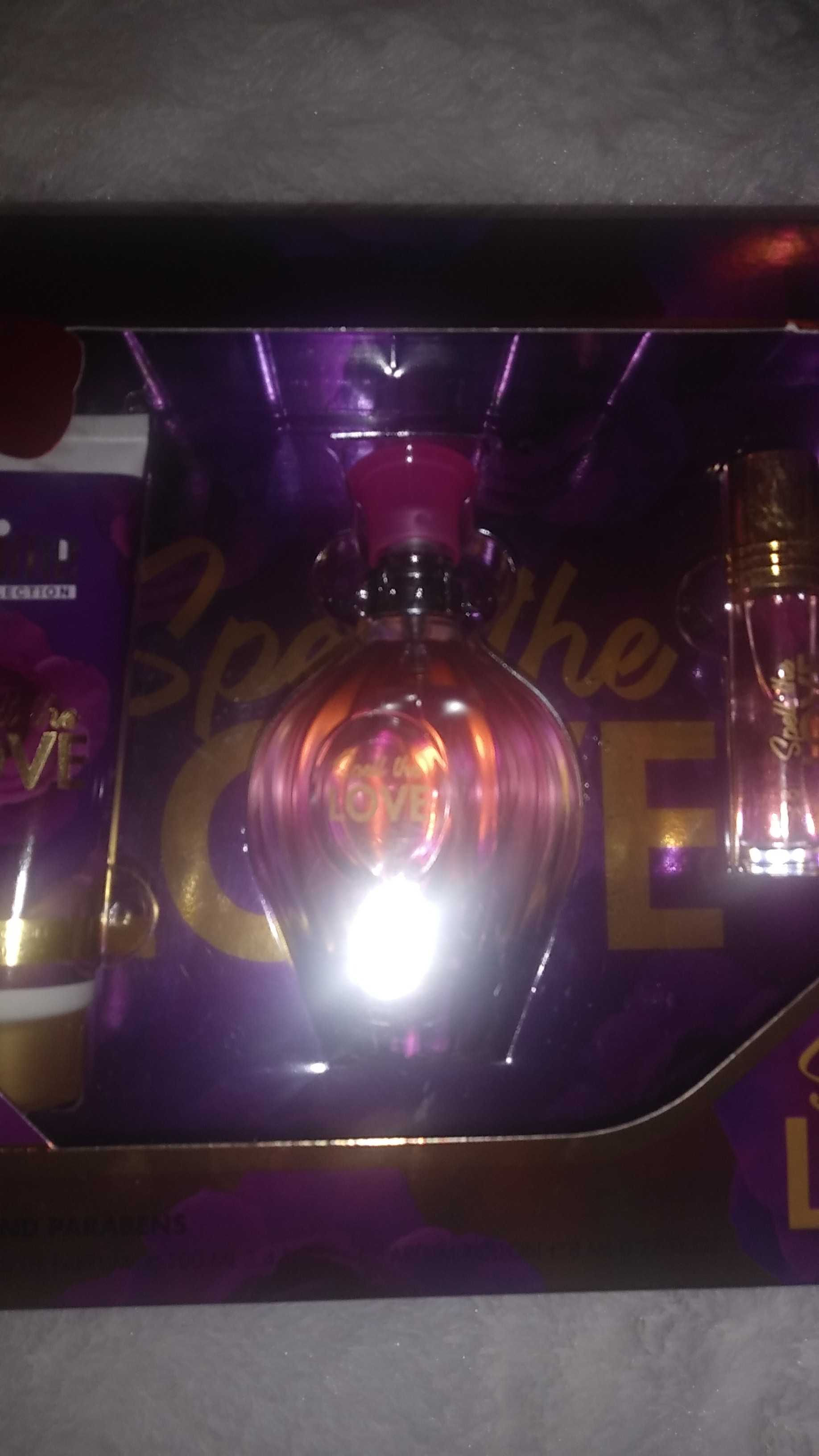 Spell the love perfum set