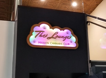 mcc_the-lounge_zm.jpg