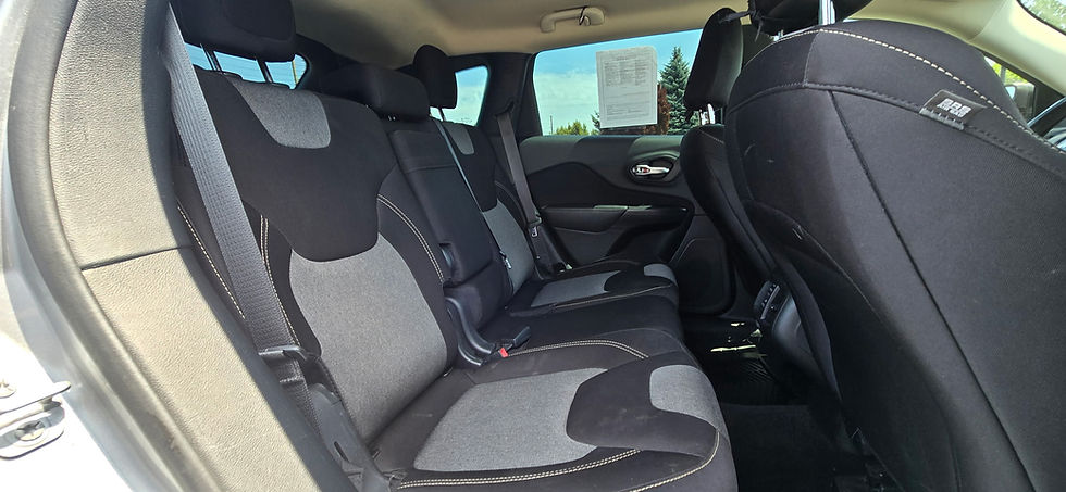 Thumbnail: 2015 JEEP CHEROKEE