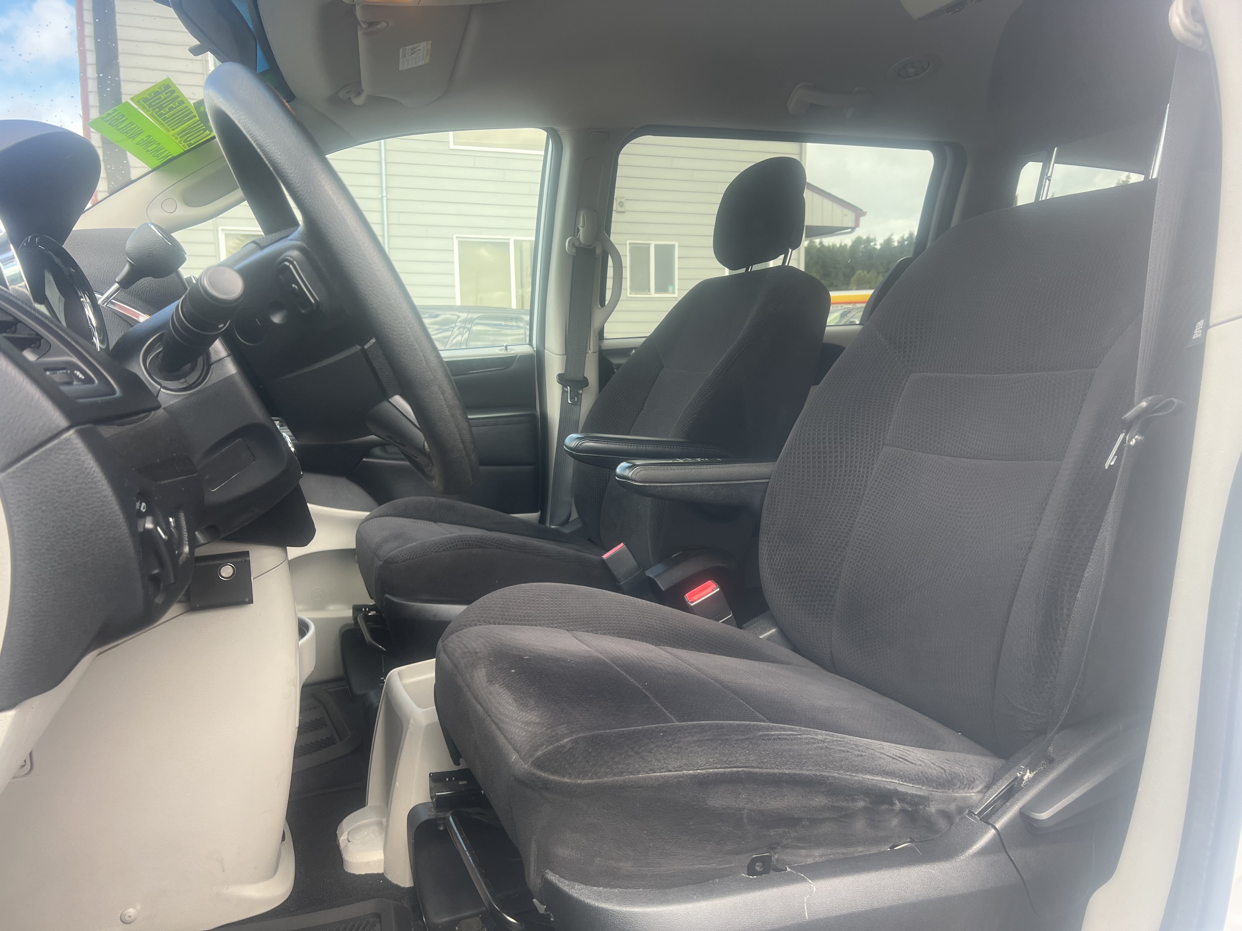 2014 Dodge Grand Caravan SE - Photo 9