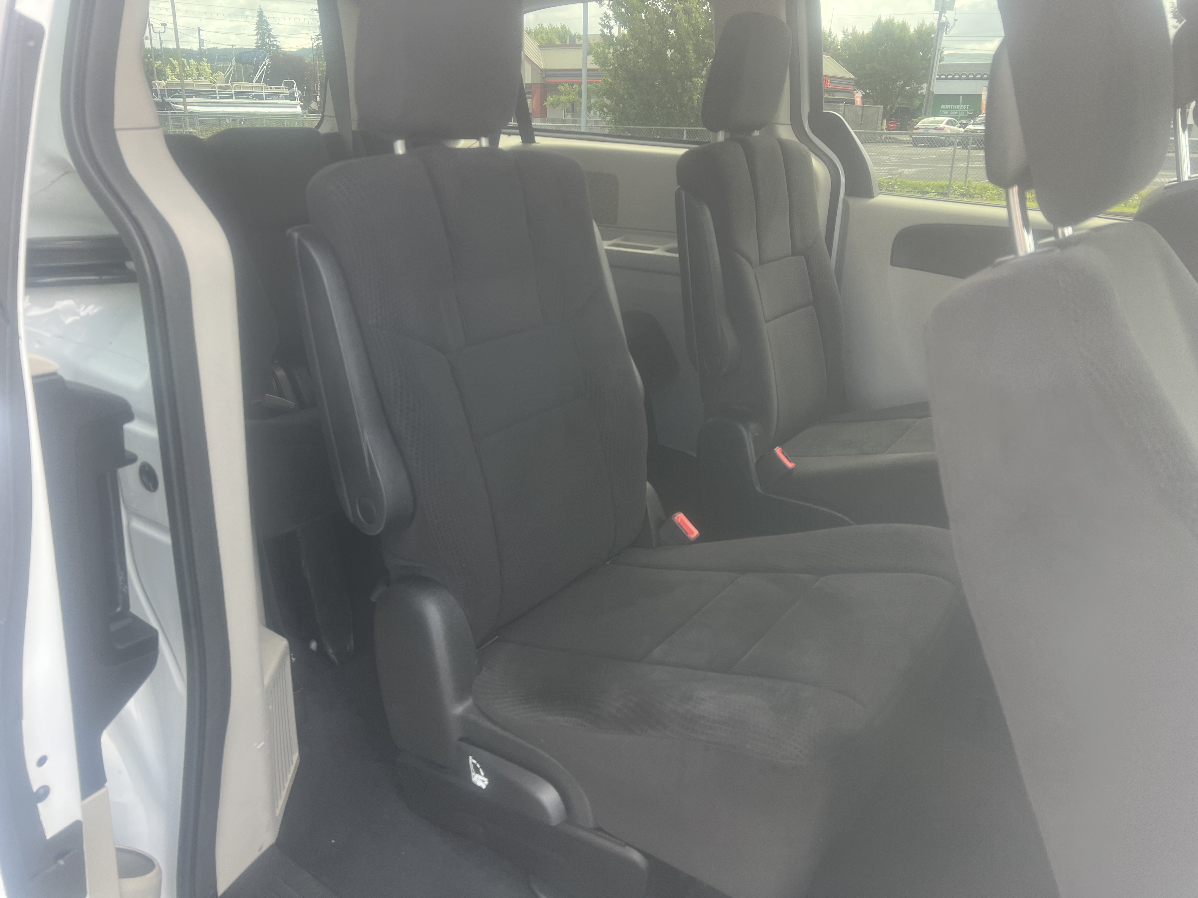 2014 Dodge Grand Caravan SE - Photo 11