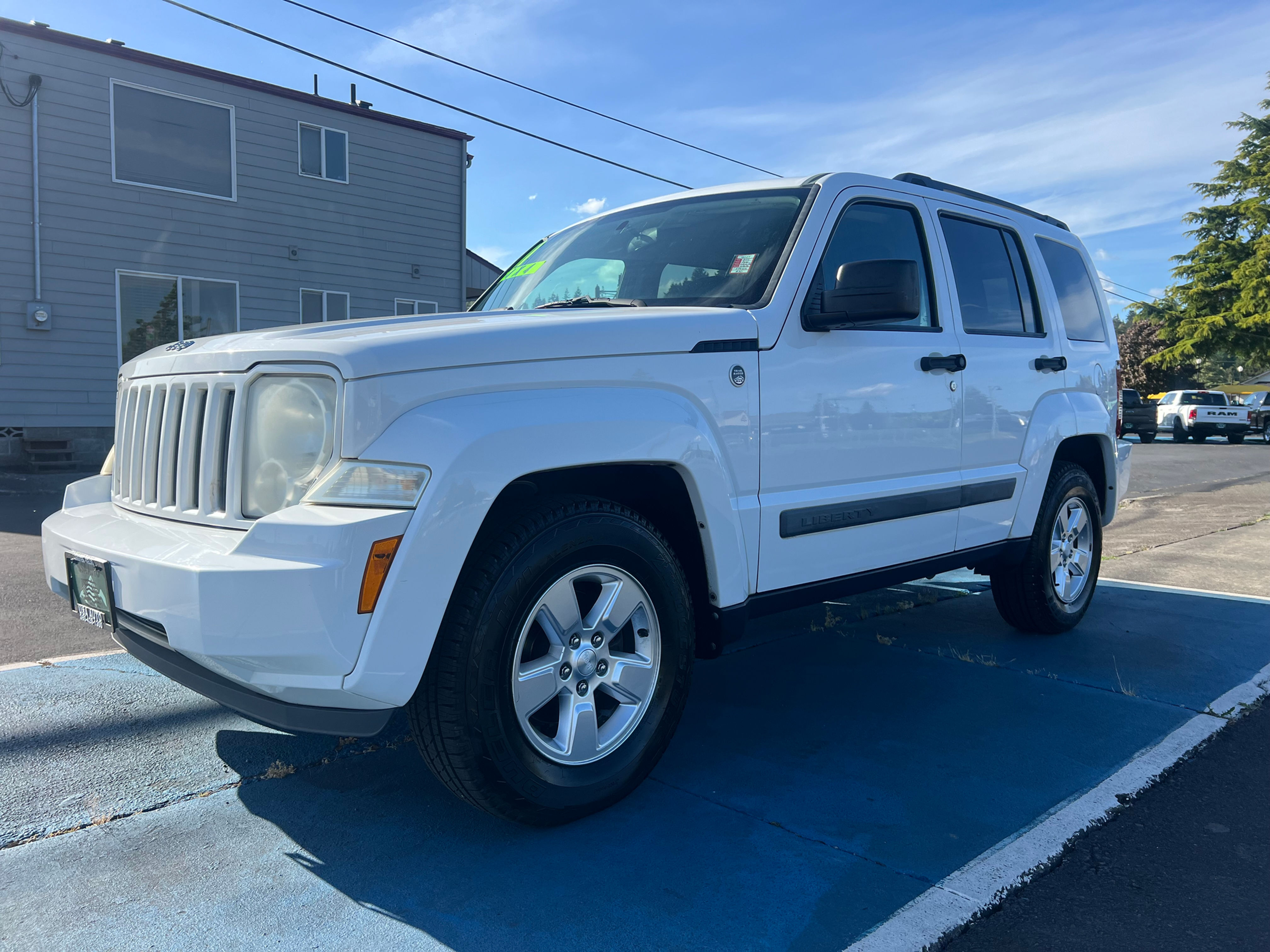 2011 JEEP LIBERTY 4X4