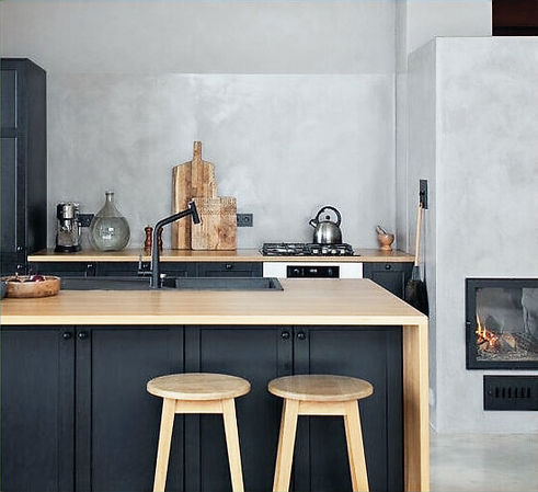 UKU Clay Products_edited.jpg