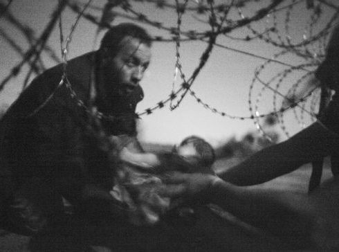 El drama de refugiados en Europa gana el World Press Photo