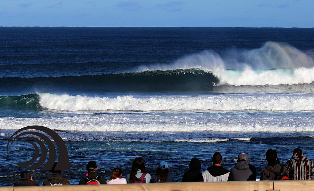 Surfers Point turns it on