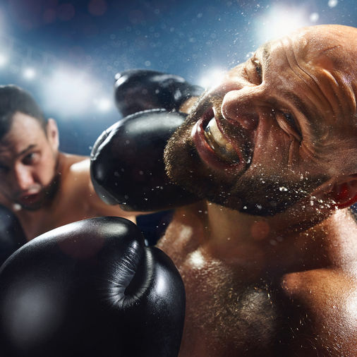 直拳KO:直接擊倒得分!