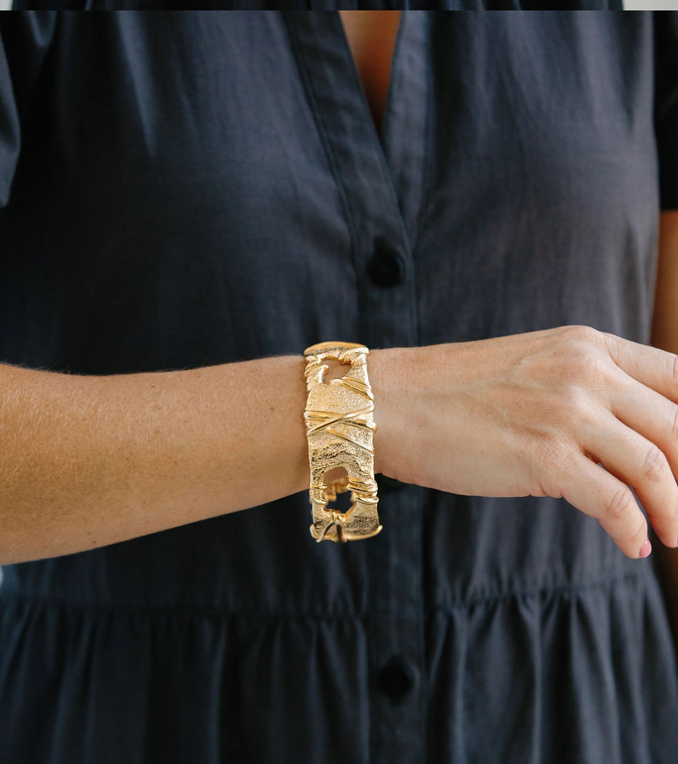 Susan Shaw Jewelry French Bangle Bracelet