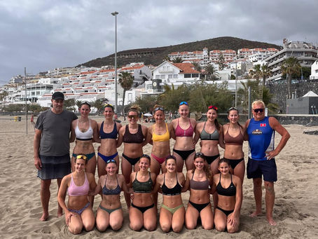 Sonne, Sand und Wind– Die Beachvolleyball Academy Bern im Trainingslager auf Teneriffa