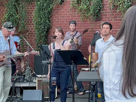 Lisa Kaine on vocals on a Rusty Gear original Wondering Why