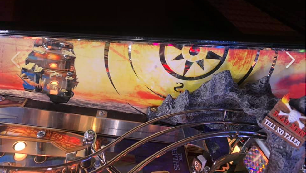 Miniaturebillede: Pirates Themed MirrorBladez™ Jersey Jack Pinball