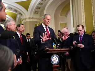 Fossil-Fuel and Green Groups Unite to Defend US Clean Hydrogen Tax Credit