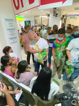 Mayor Klarex Brings Christmas Cheer To JR Borja General Hospital Patients