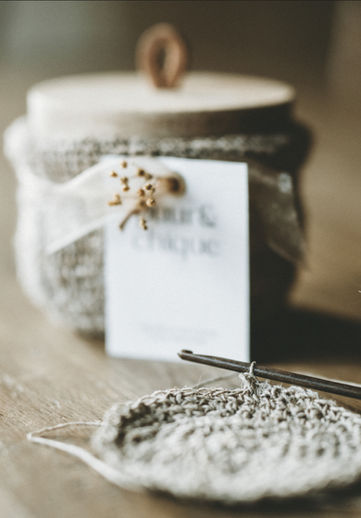 Et toc! Handmade home items van fijne materialen. Zacht, tijdloos en met een vleugje magie!