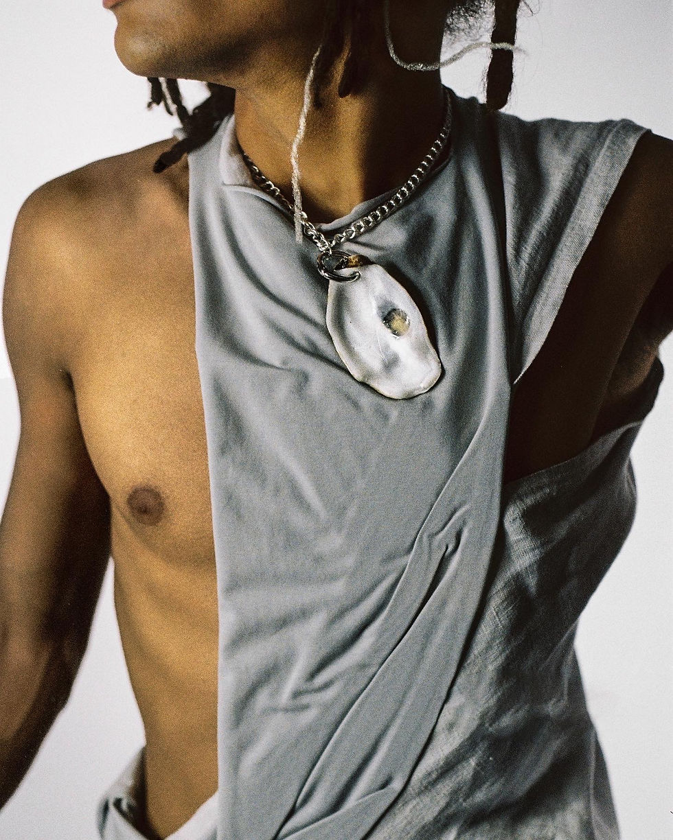 Thumbnail: OYSTER NECKLACE