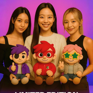 RED PACO BOYS 直接化身療癒娃娃,從銀河戰場穿越到你懷裡——