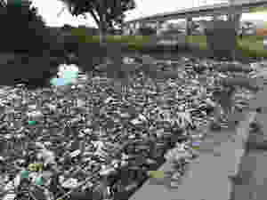 UPDATE: ‘Four tons’ of garbage accumulating in Hennops River