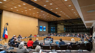 Commission : table ronde sur les activités physiques et sportives dans l’enseignement