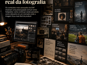 Mesa de trabalho de fotógrafo com câmera, notebook, anotações e parede de referências visuais representando os temas mais lidos da semana: percepção de valor, bastidor, IA, posicionamento, workshops e fotografia esportiva
