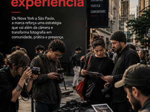 Fotógrafos participam de encontro presencial com câmeras, impressões e atividades práticas em matéria sobre a estratégia de experiências da Fujifilm.