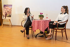 מרב מדברת בערב השקת הספר