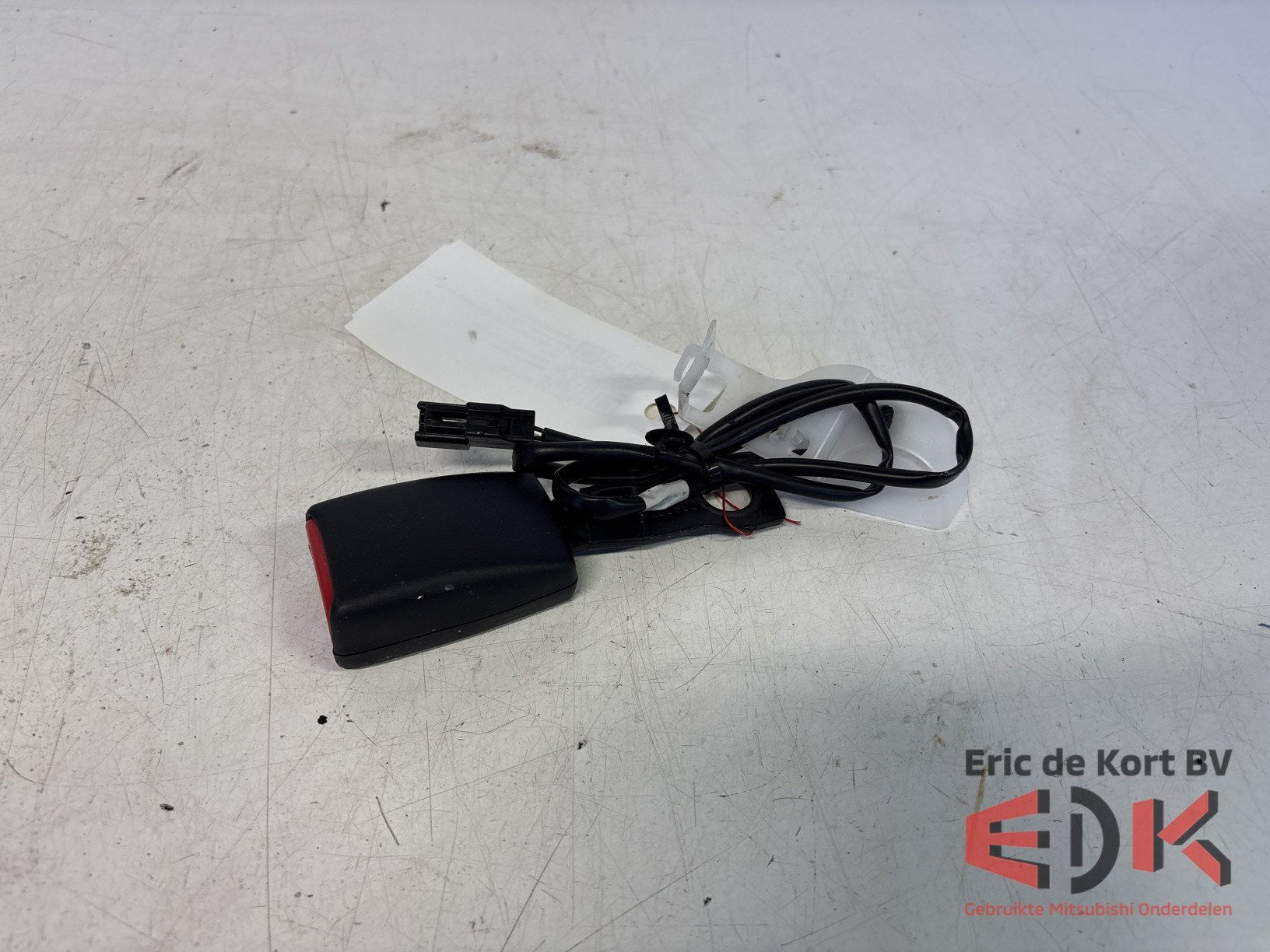 Gordelhouder RA Mitsubishi Outlander 2012-2020 - 7000D542XA | Eric de Kort NL