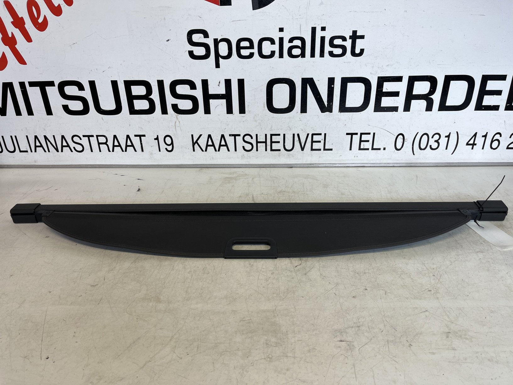 Rolgordijn Mitsubishi Outlander Sport 2005 - MR456119HC | Eric de Kort NL