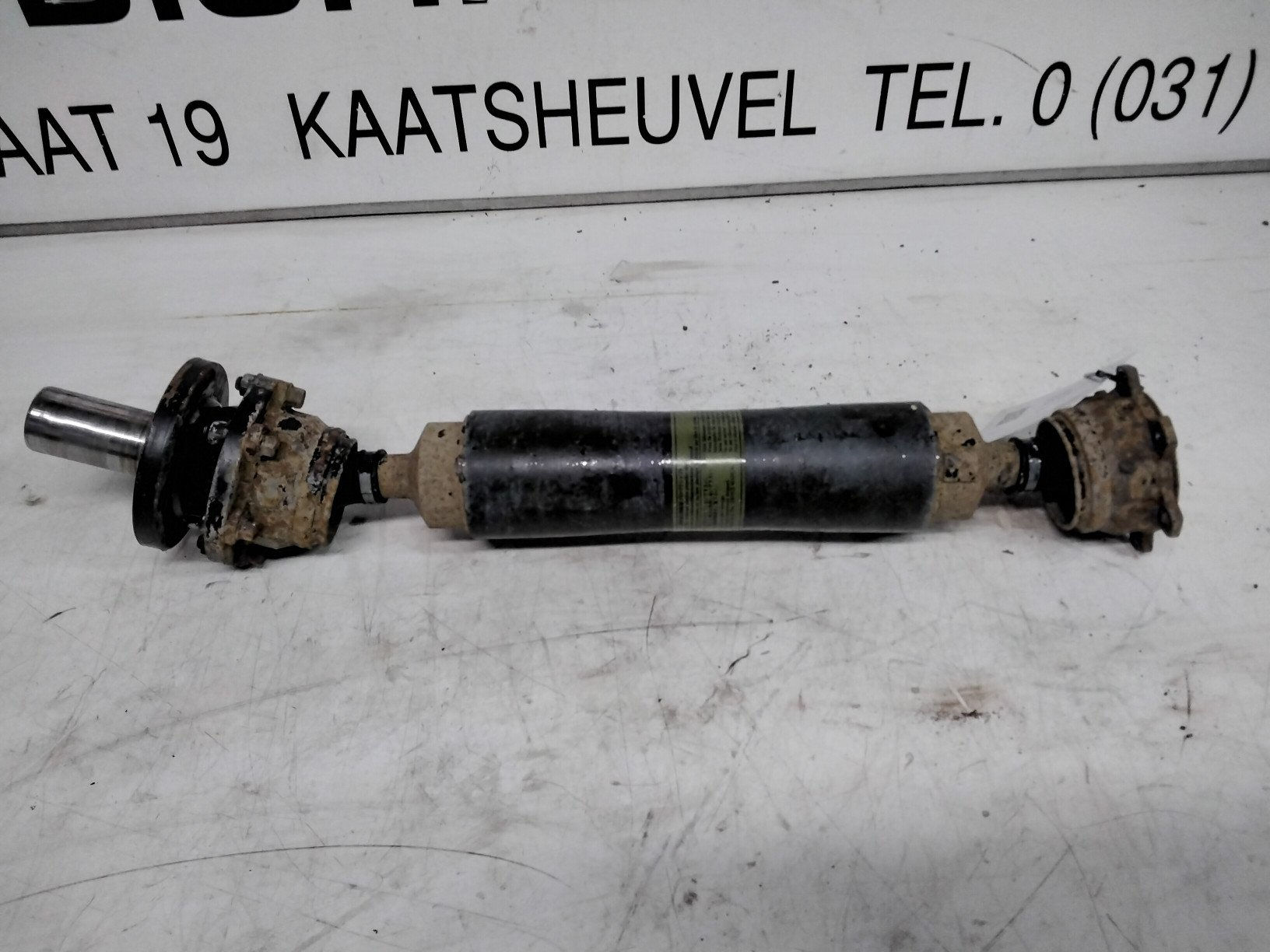 Aandrijfas achterste Mitsubishi Pajero 3.2 Kort 2008 - MR581613 | Eric de Kort NL