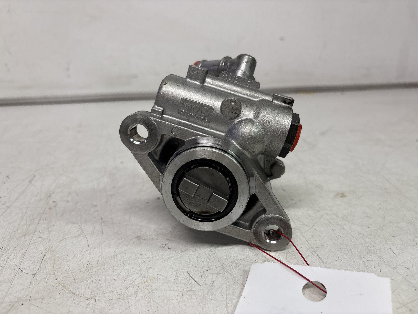 Stuurbekrachtigingspomp Mitsubishi Fuso Canter 2015 - 504371396 | Eric de Kort NL